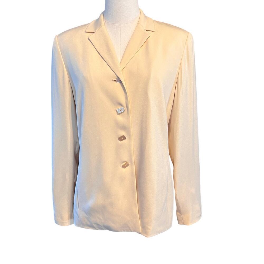 Travis Ayers Petite Women's Pale Yellow Silk Blazer. Size 10P